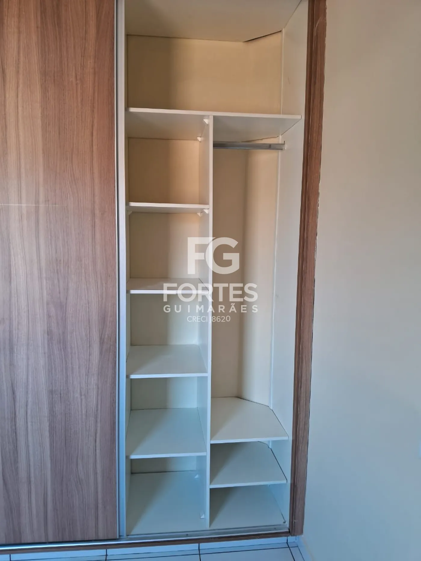 Alugar Apartamentos / Padr&atilde;o em Ribeir&atilde;o Preto R$ 1.500,00 - Foto 22