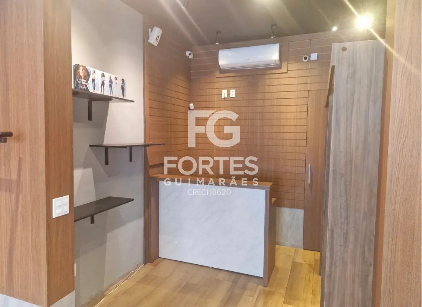 Alugar Comercial / Loja Comercial em Ribeir&atilde;o Preto R$ 3.300,00 - Foto 2