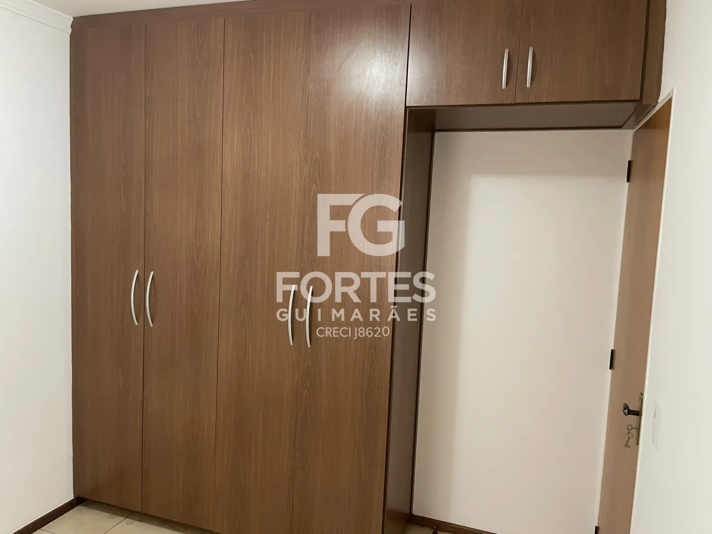 Alugar Apartamentos / Padr&atilde;o em Ribeir&atilde;o Preto R$ 2.400,00 - Foto 17