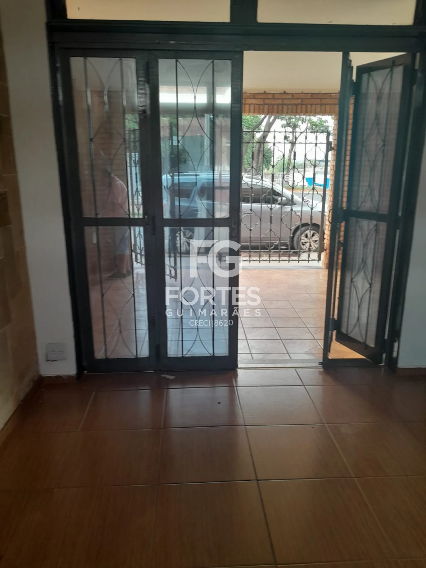 Alugar Casas / Padr&atilde;o em Ribeir&atilde;o Preto R$ 4.000,00 - Foto 6