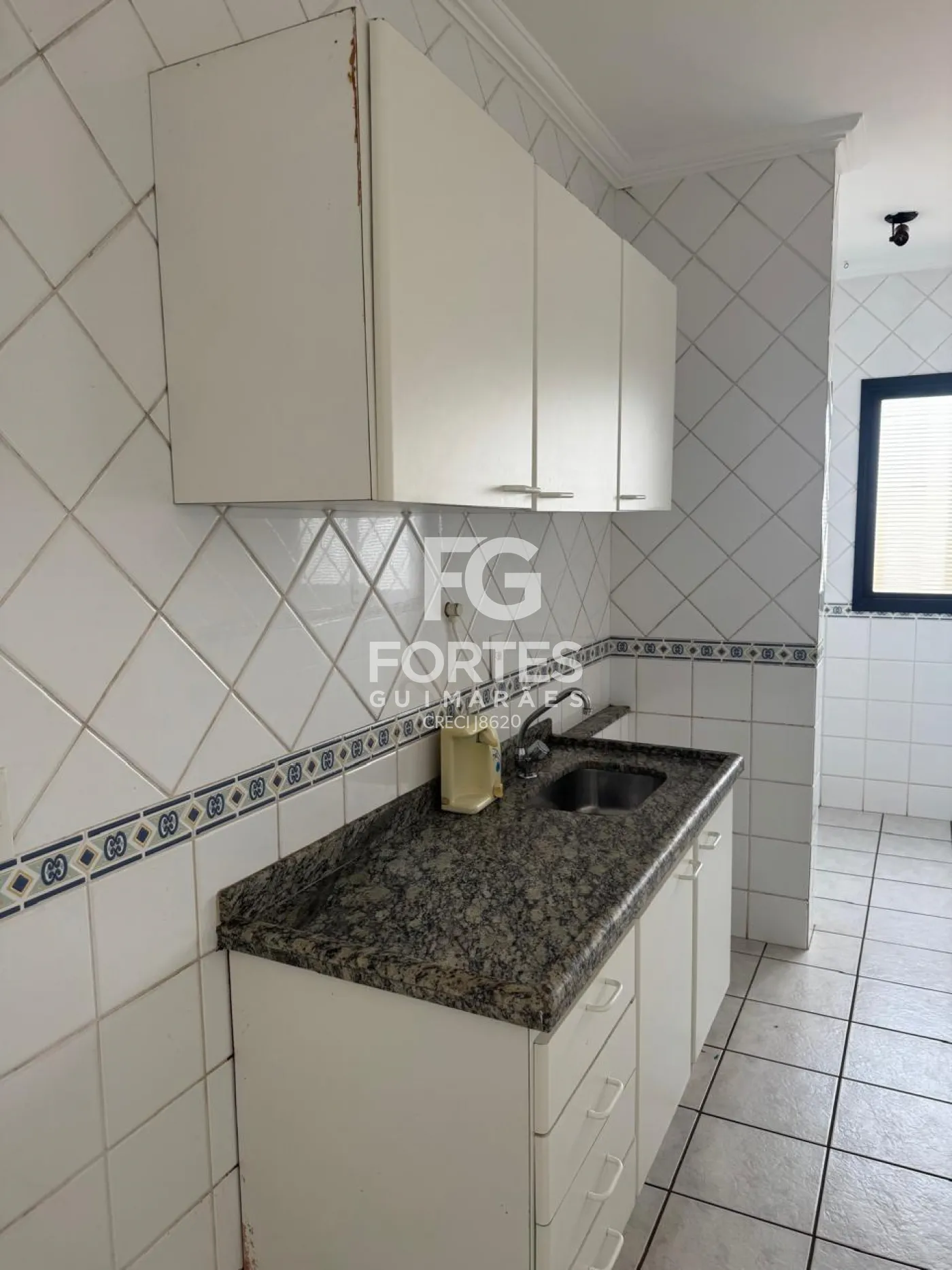 Alugar Apartamentos / Padr&atilde;o em Ribeir&atilde;o Preto R$ 1.500,00 - Foto 7