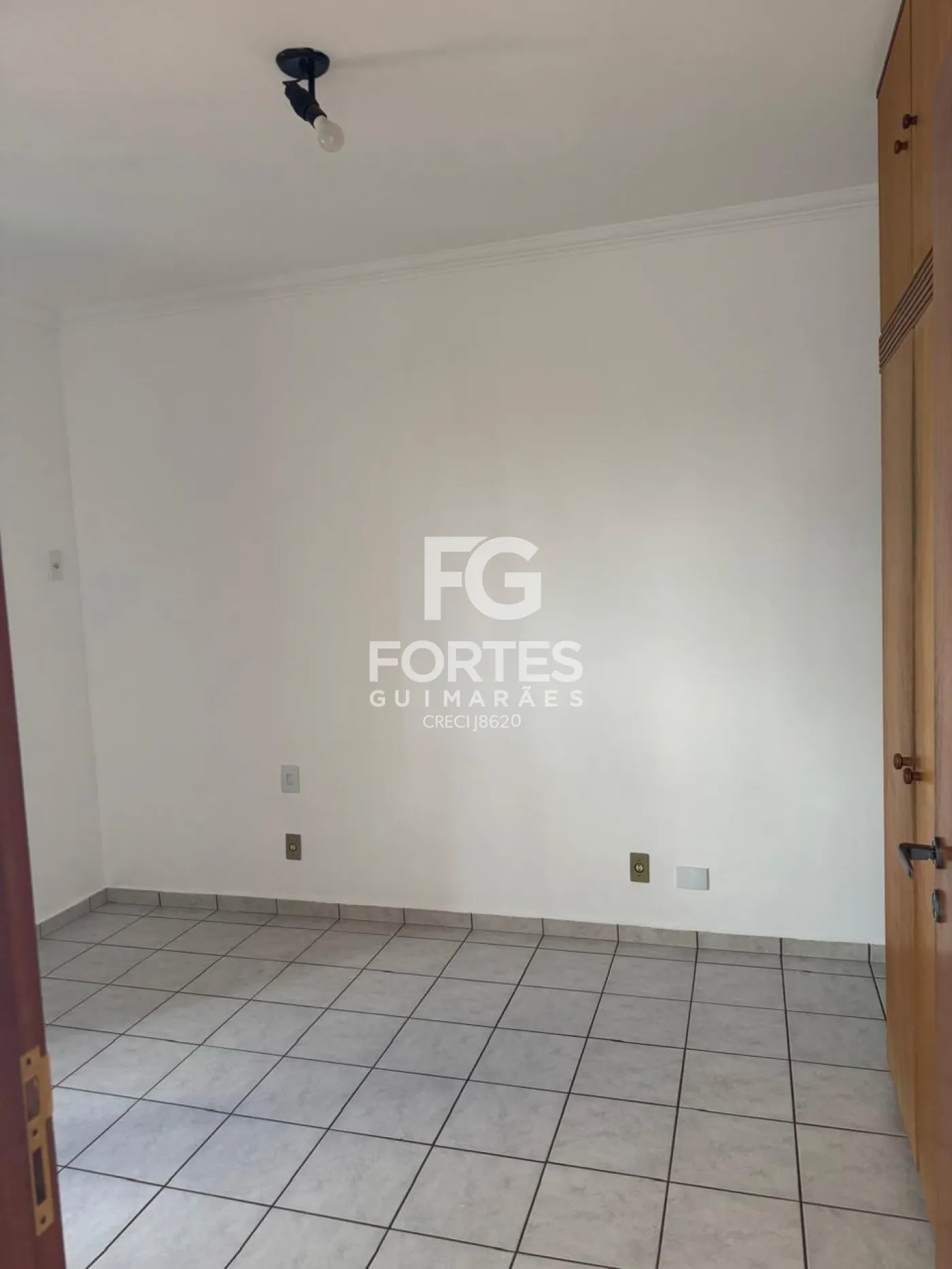 Alugar Apartamentos / Padr&atilde;o em Ribeir&atilde;o Preto R$ 1.500,00 - Foto 9