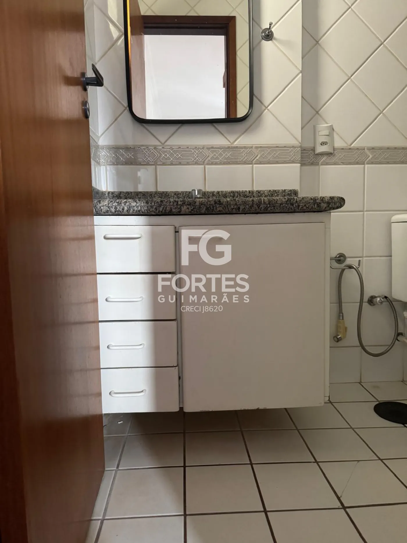 Alugar Apartamentos / Padr&atilde;o em Ribeir&atilde;o Preto R$ 1.500,00 - Foto 12