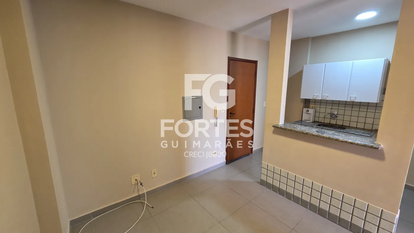 Alugar Apartamentos / Padr&atilde;o em Ribeir&atilde;o Preto R$ 900,00 - Foto 2