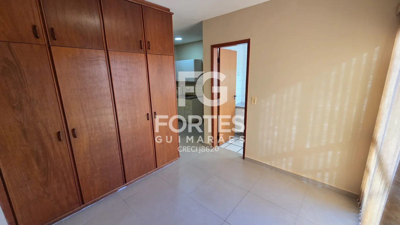 Alugar Apartamentos / Padr&atilde;o em Ribeir&atilde;o Preto R$ 900,00 - Foto 10