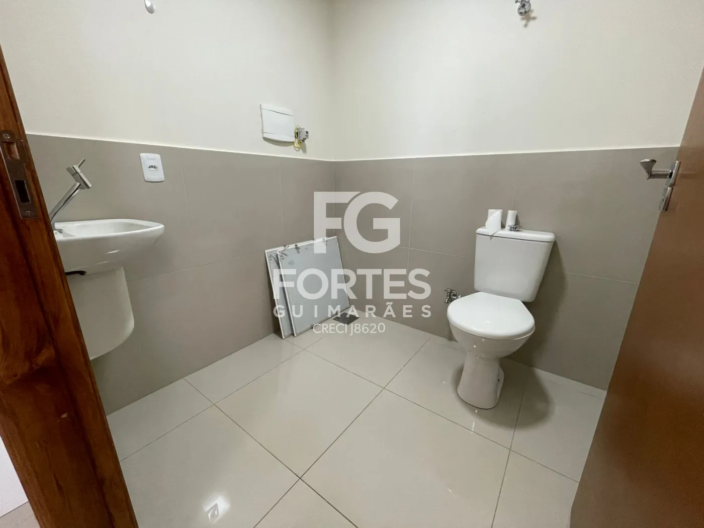 Alugar Comercial / Im&oacute;vel Comercial em Ribeir&atilde;o Preto R$ 4.200,00 - Foto 6