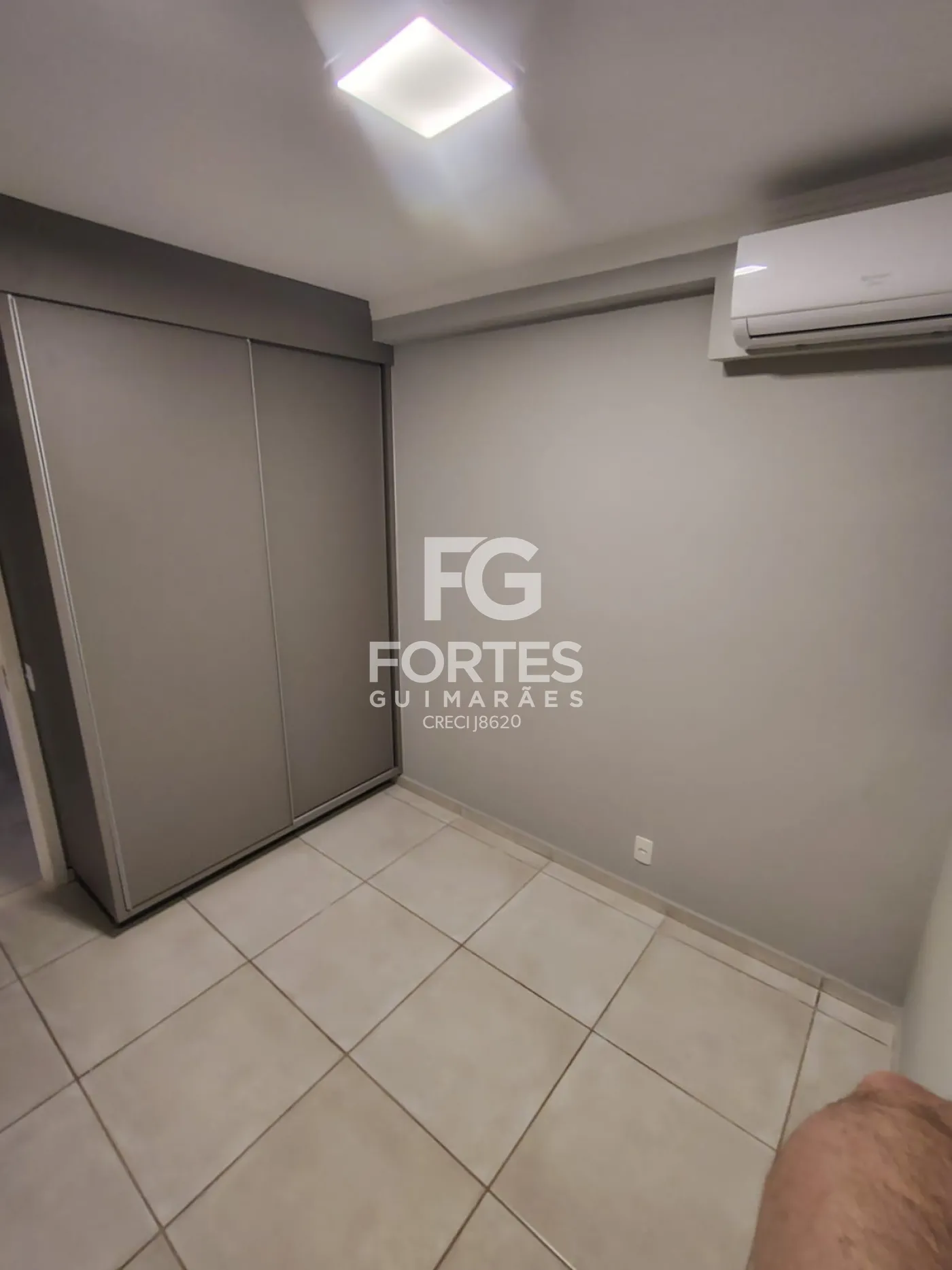Alugar Apartamentos / Padr&atilde;o em Bonfim Paulista R$ 1.800,00 - Foto 3