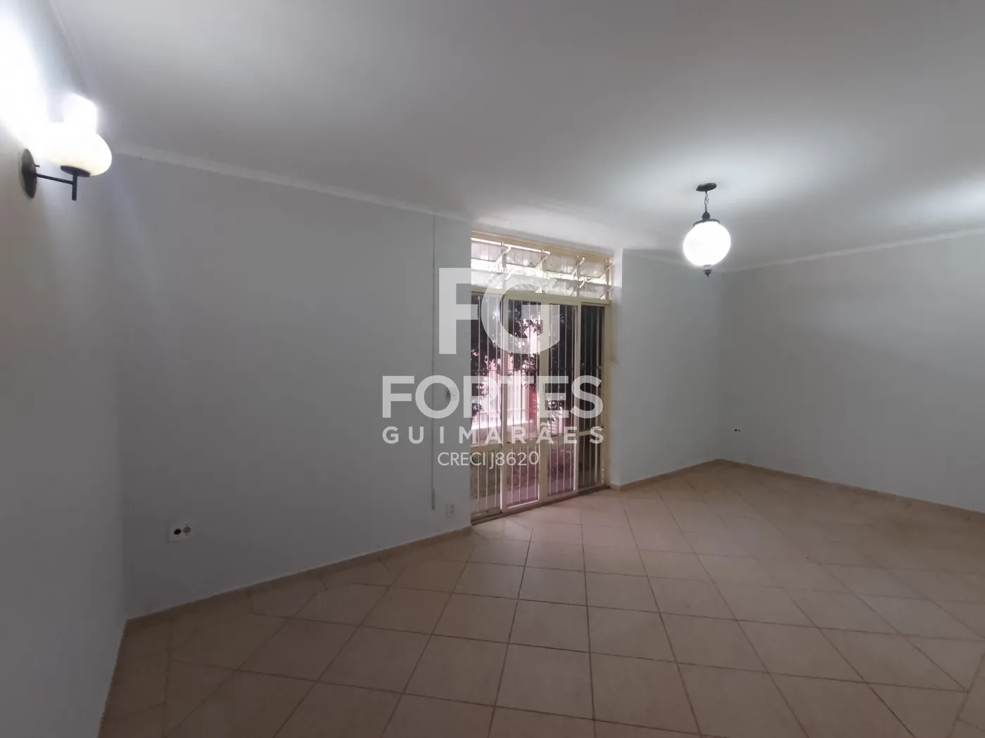 Alugar Casas / Padr&atilde;o em Ribeir&atilde;o Preto R$ 2.800,00 - Foto 4