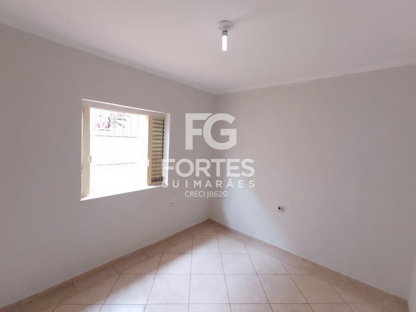 Alugar Casas / Padr&atilde;o em Ribeir&atilde;o Preto R$ 2.800,00 - Foto 11