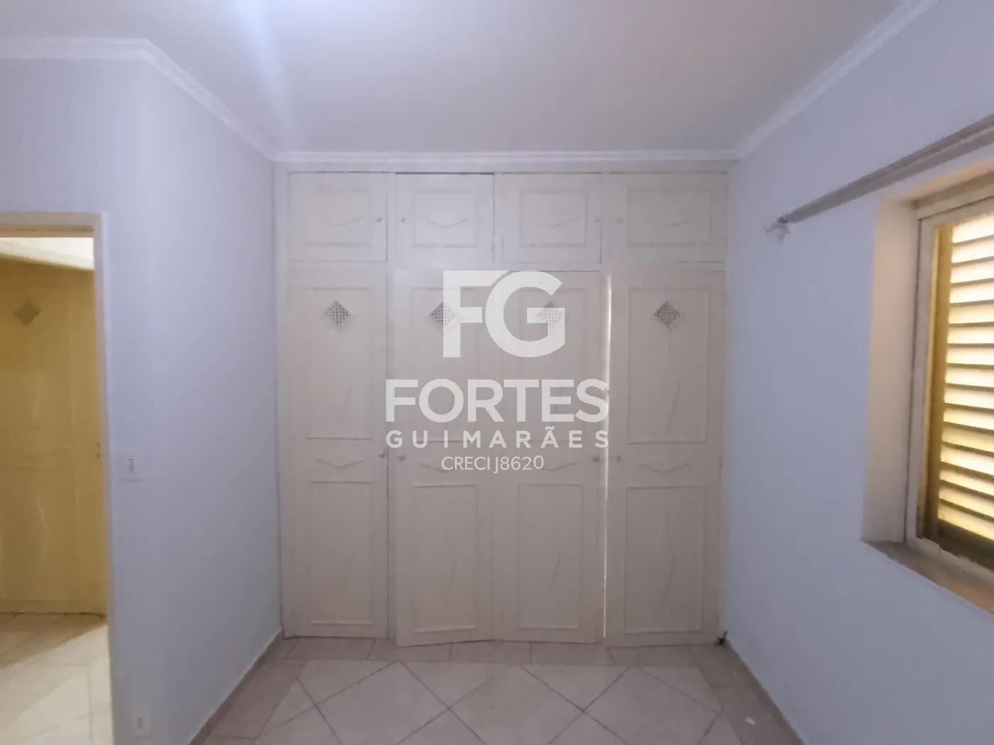 Alugar Casas / Padr&atilde;o em Ribeir&atilde;o Preto R$ 2.800,00 - Foto 15