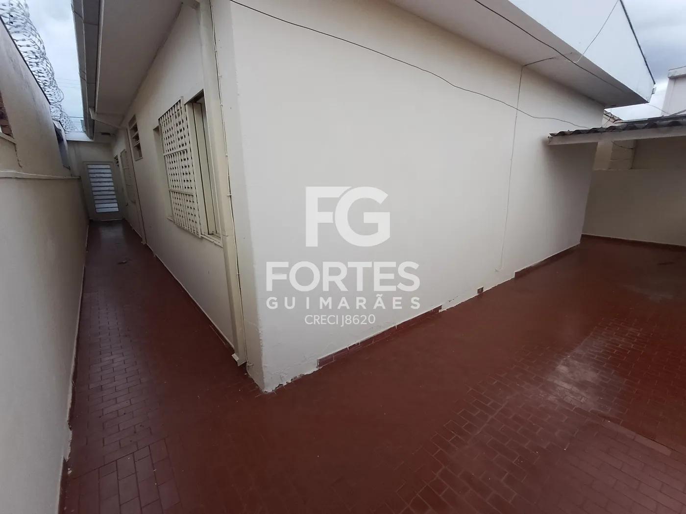 Alugar Casas / Padr&atilde;o em Ribeir&atilde;o Preto R$ 2.800,00 - Foto 37