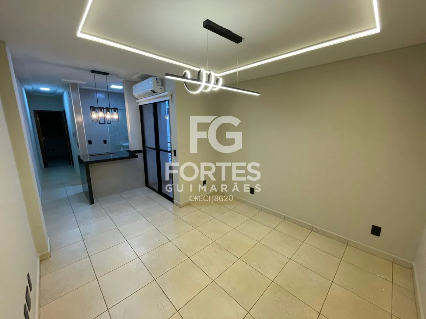 Alugar Apartamentos / Padr&atilde;o em Ribeir&atilde;o Preto R$ 1.900,00 - Foto 2