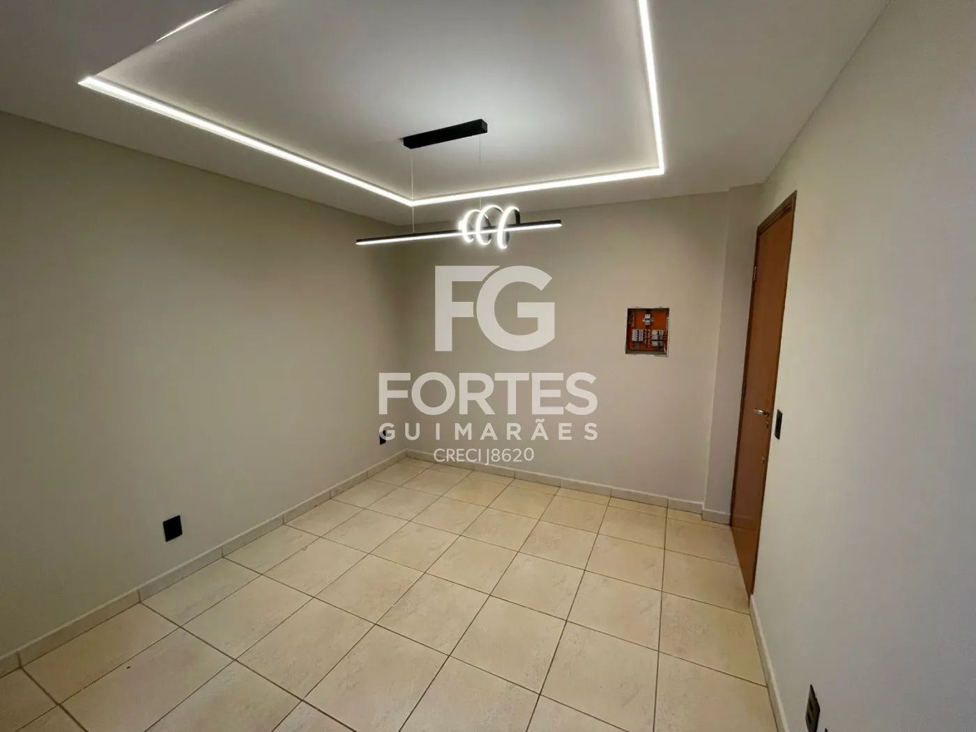 Alugar Apartamentos / Padr&atilde;o em Ribeir&atilde;o Preto R$ 1.900,00 - Foto 3