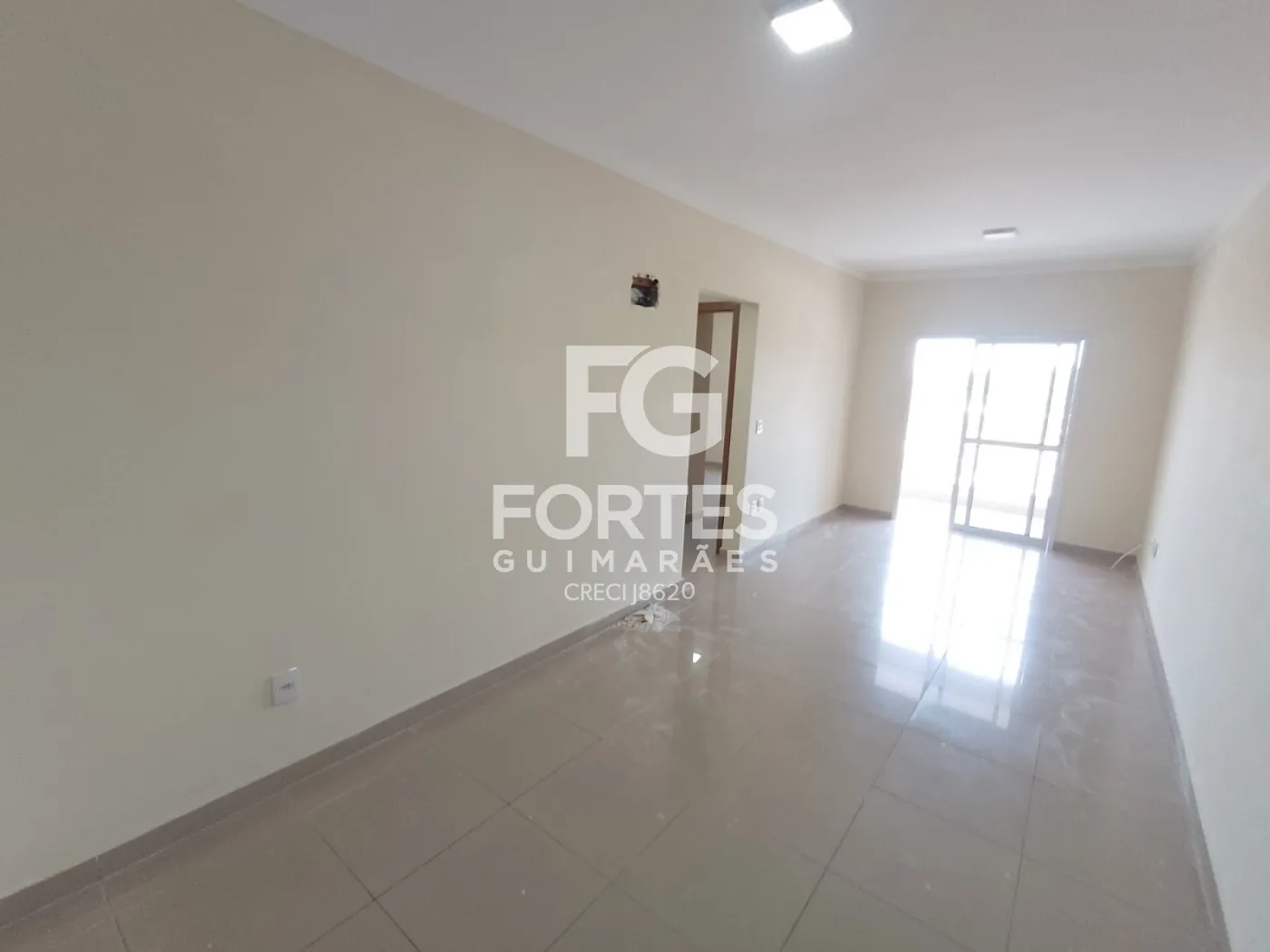 Alugar Apartamentos / Padr&atilde;o em Ribeir&atilde;o Preto R$ 2.500,00 - Foto 1