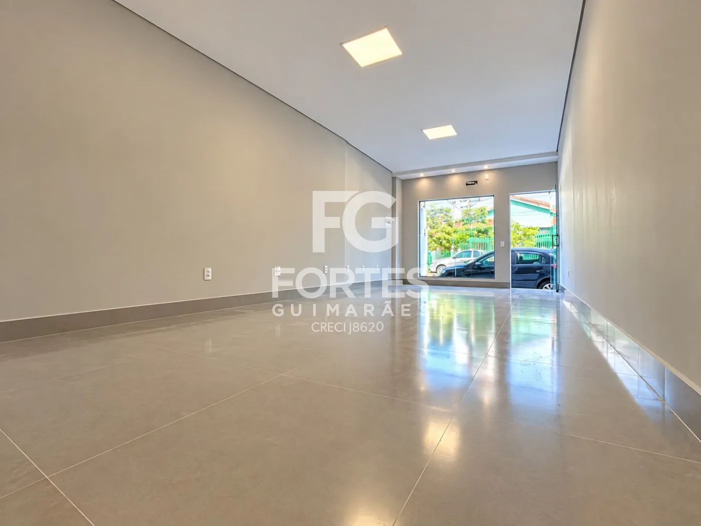 Alugar Comercial / Sala em Ribeir&atilde;o Preto R$ 2.800,00 - Foto 1