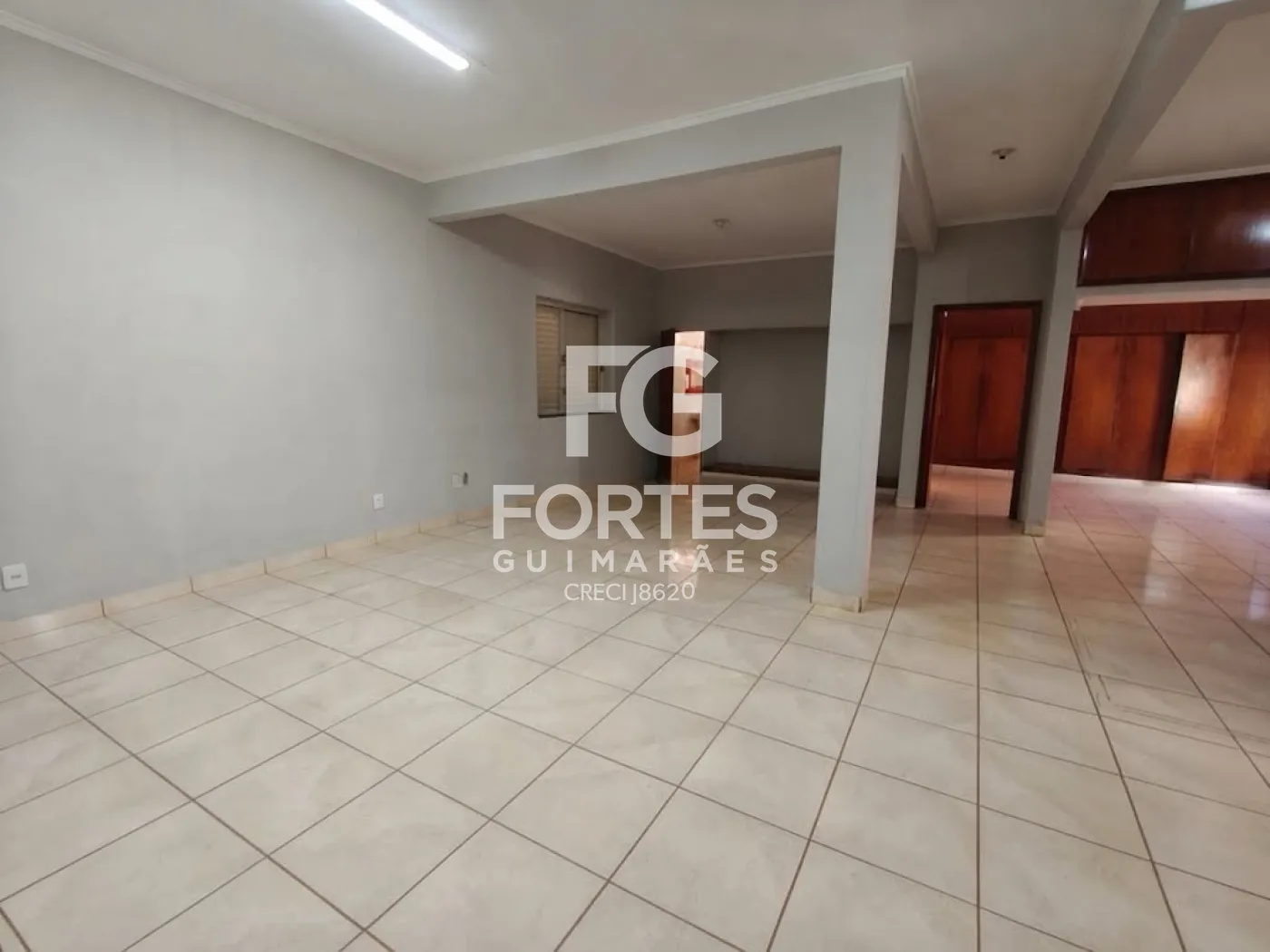 Alugar Comercial / Im&oacute;vel Comercial em Ribeir&atilde;o Preto R$ 4.500,00 - Foto 2