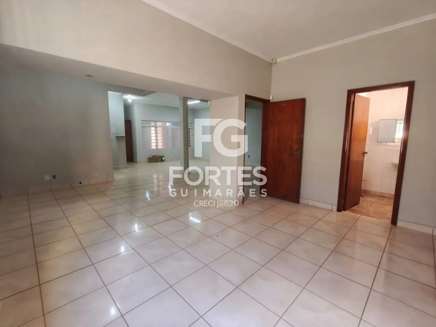 Alugar Comercial / Im&oacute;vel Comercial em Ribeir&atilde;o Preto R$ 4.500,00 - Foto 4