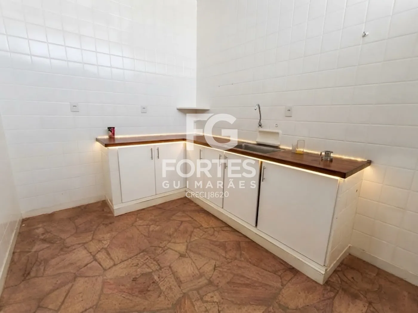 Alugar Comercial / Im&oacute;vel Comercial em Ribeir&atilde;o Preto R$ 4.500,00 - Foto 6