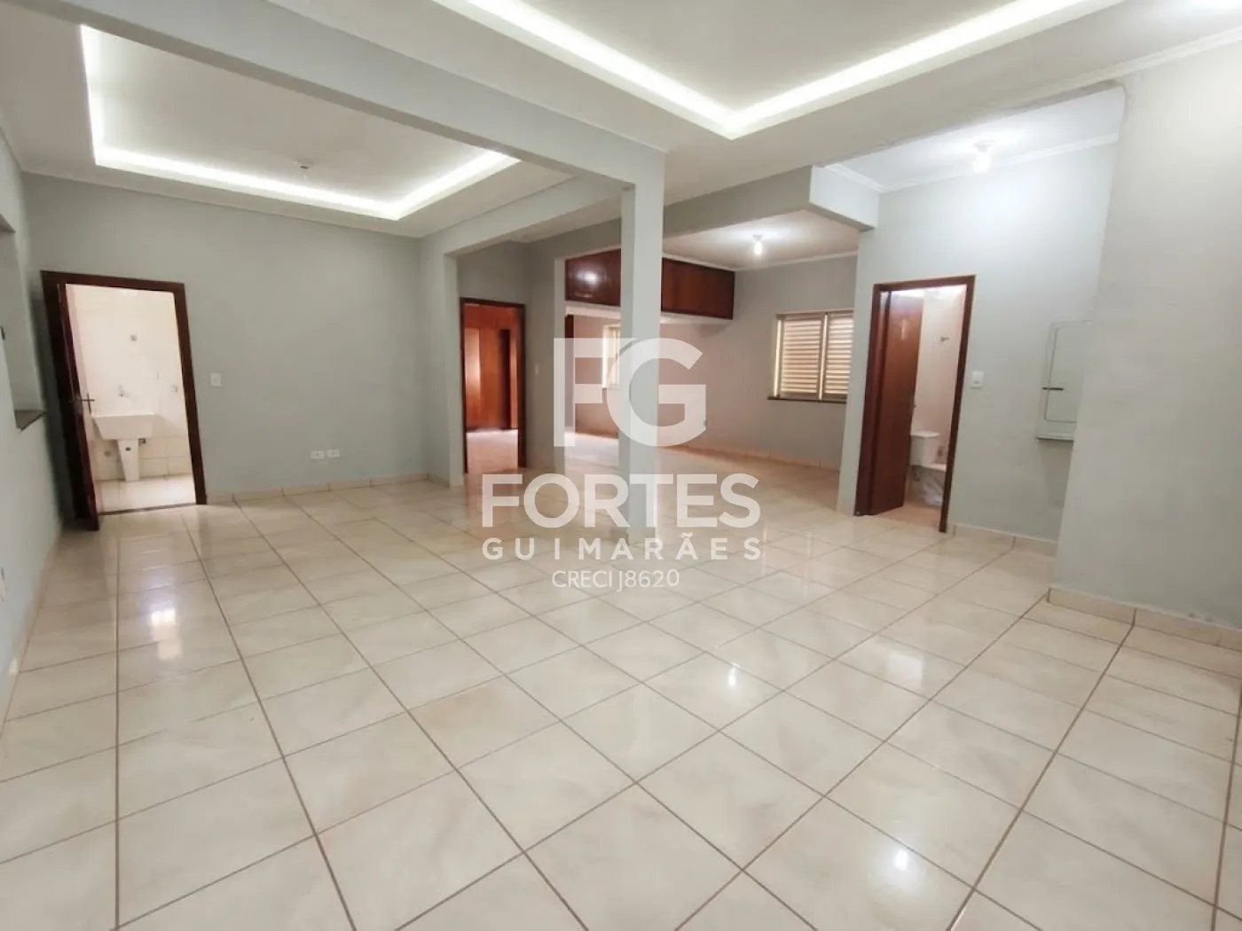 Alugar Comercial / Im&oacute;vel Comercial em Ribeir&atilde;o Preto R$ 4.500,00 - Foto 1