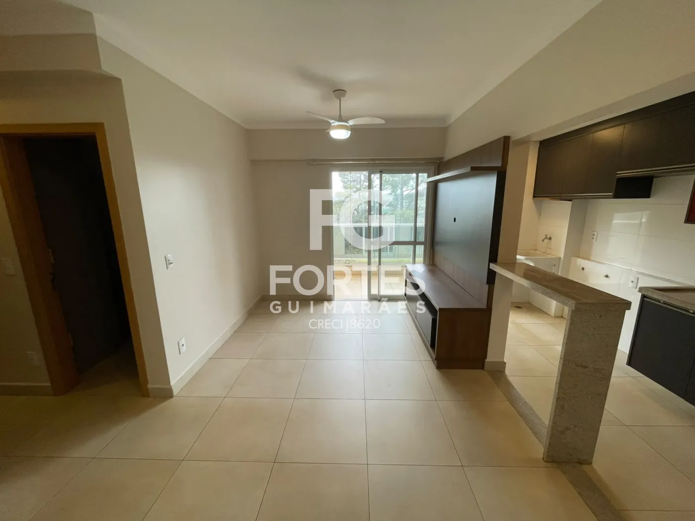 Alugar Apartamentos / Padr&atilde;o em Bonfim Paulista R$ 2.800,00 - Foto 2