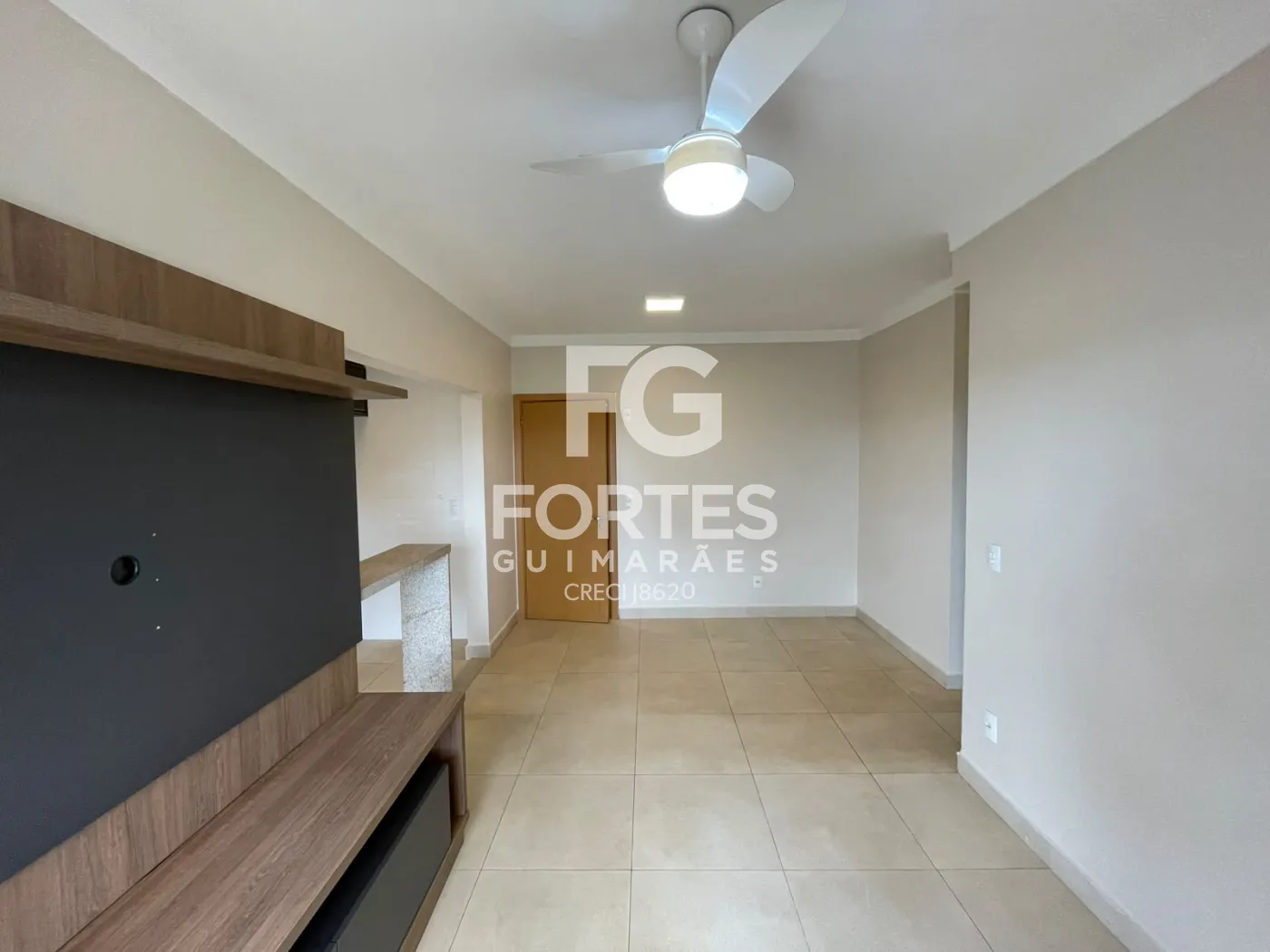 Alugar Apartamentos / Padr&atilde;o em Bonfim Paulista R$ 2.800,00 - Foto 3