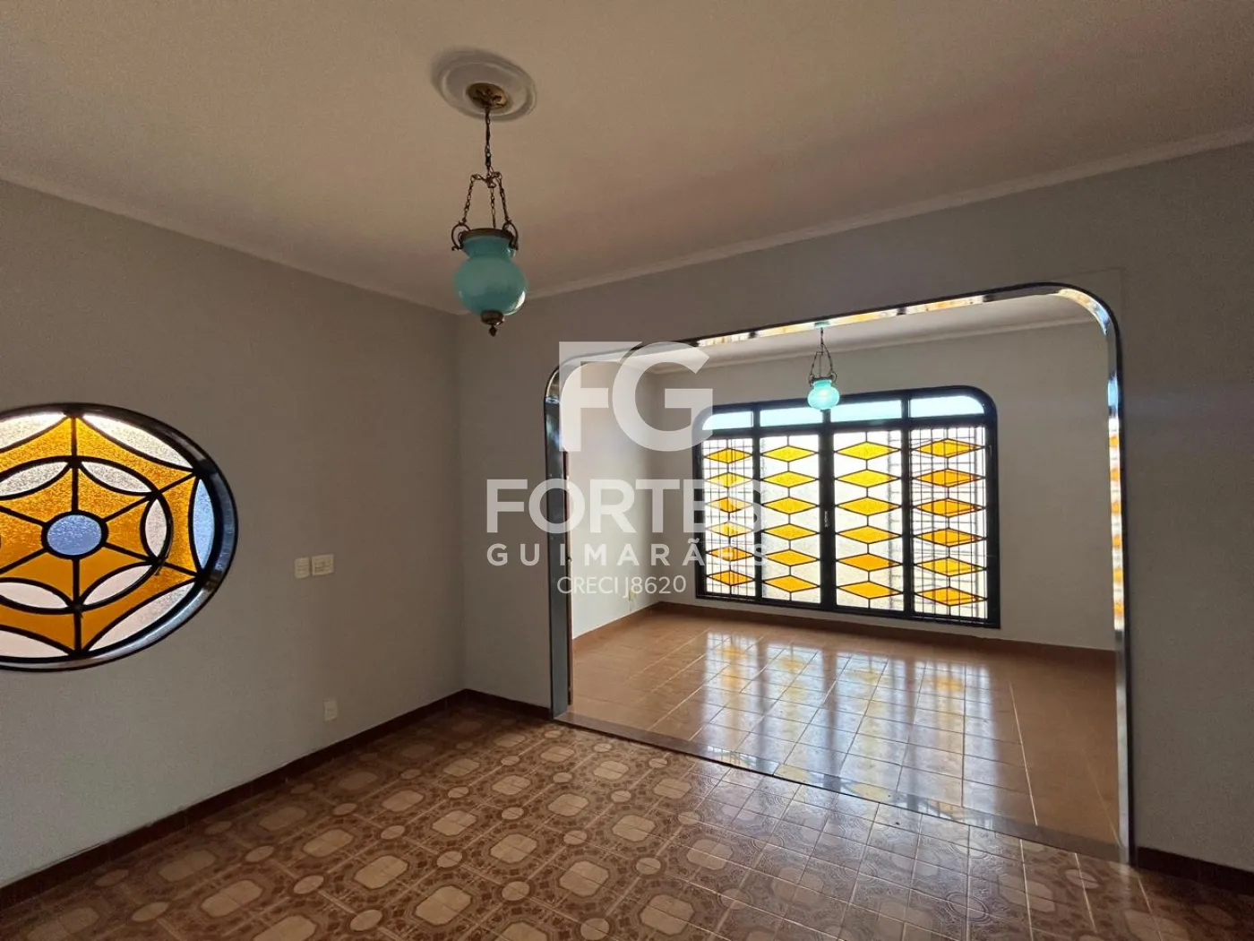 Alugar Casas / Padr&atilde;o em Ribeir&atilde;o Preto R$ 3.800,00 - Foto 1