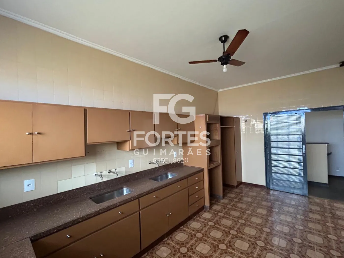 Alugar Casas / Padr&atilde;o em Ribeir&atilde;o Preto R$ 3.800,00 - Foto 6