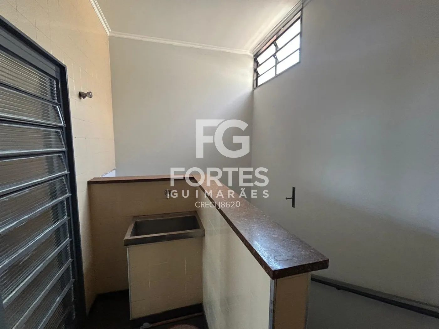 Alugar Casas / Padr&atilde;o em Ribeir&atilde;o Preto R$ 3.800,00 - Foto 8