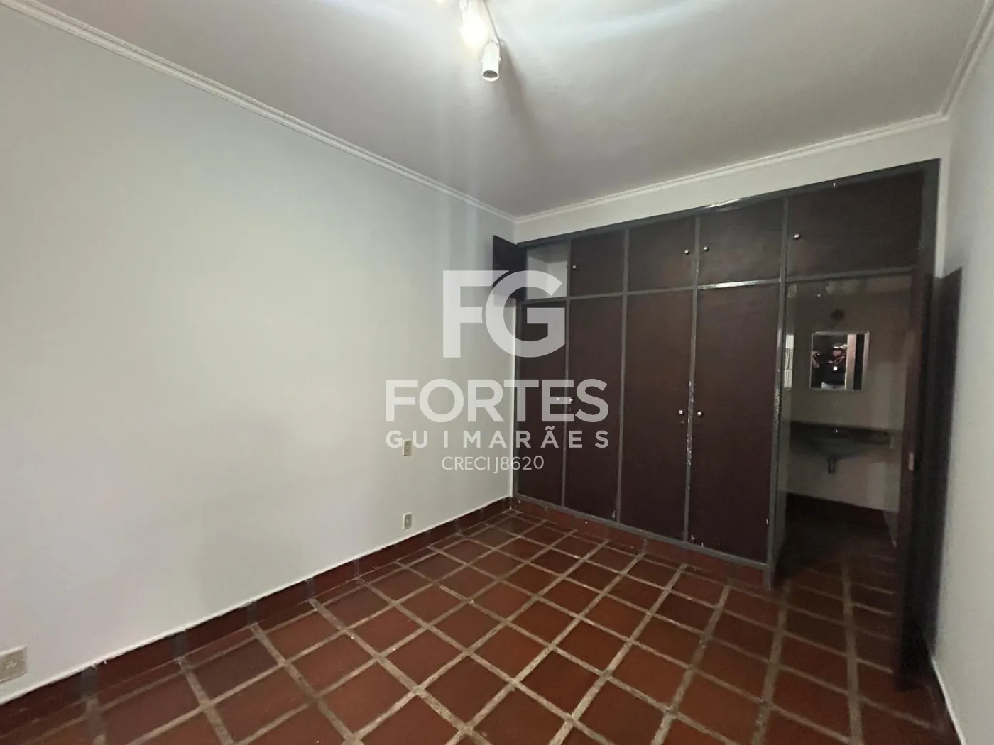 Alugar Casas / Padr&atilde;o em Ribeir&atilde;o Preto R$ 3.800,00 - Foto 36