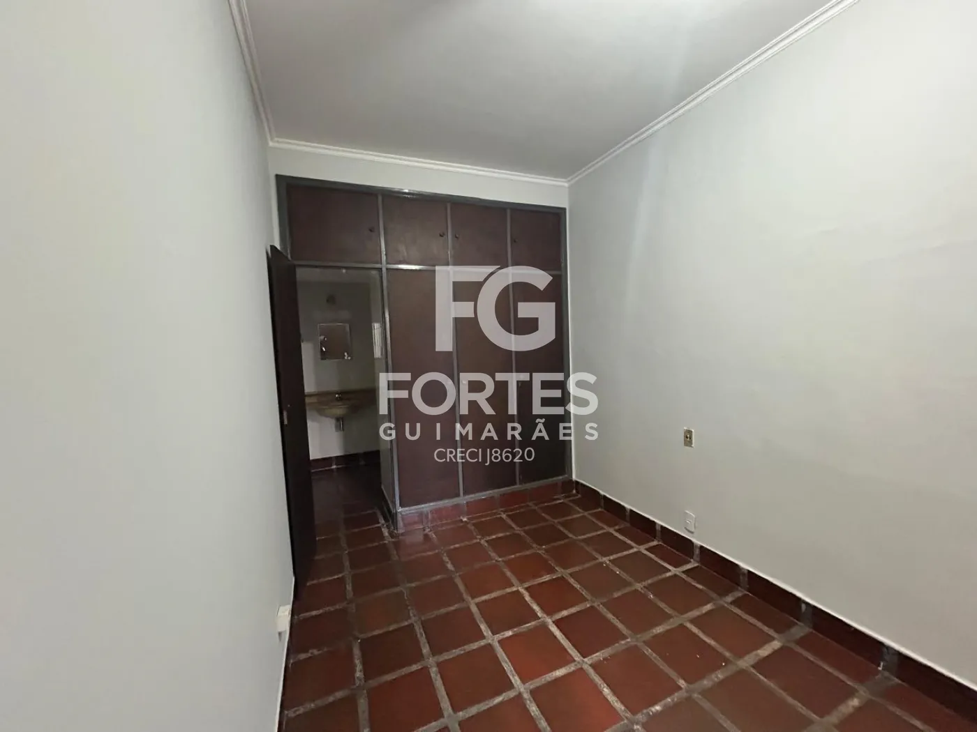 Alugar Casas / Padr&atilde;o em Ribeir&atilde;o Preto R$ 3.800,00 - Foto 38
