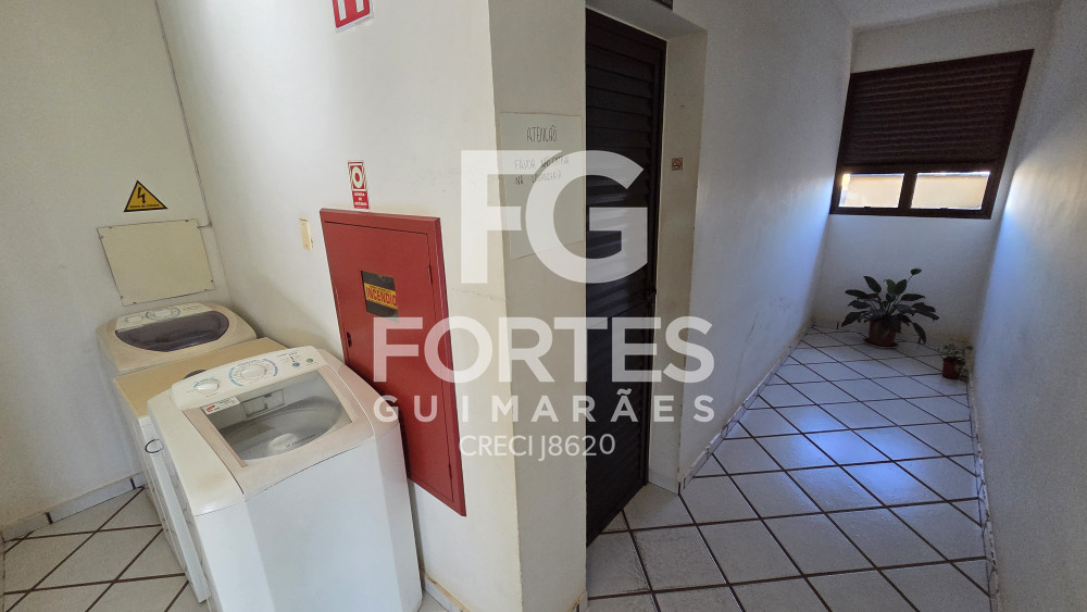 Alugar Apartamentos / Padr&atilde;o em Ribeir&atilde;o Preto R$ 900,00 - Foto 41