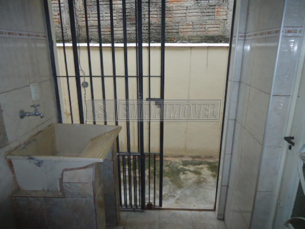 Alugar Casa / em Bairros em Sorocaba R$ 650,00 - Foto 13