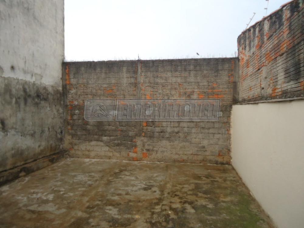 Alugar Casa / em Bairros em Sorocaba R$ 650,00 - Foto 15