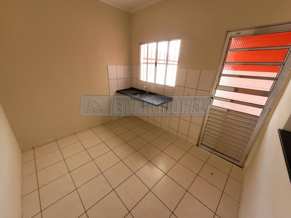 Alugar Casa / em Bairros em Sorocaba R$ 1.400,00 - Foto 12