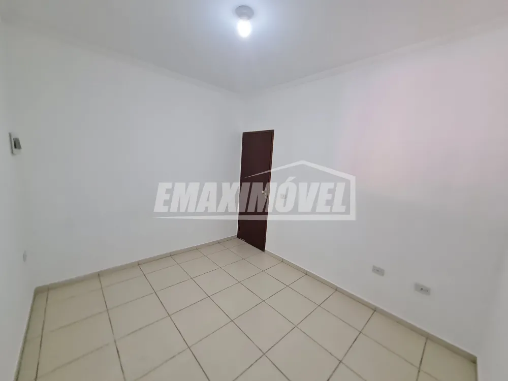 Alugar Casa / em Bairros em Sorocaba R$ 1.600,00 - Foto 10