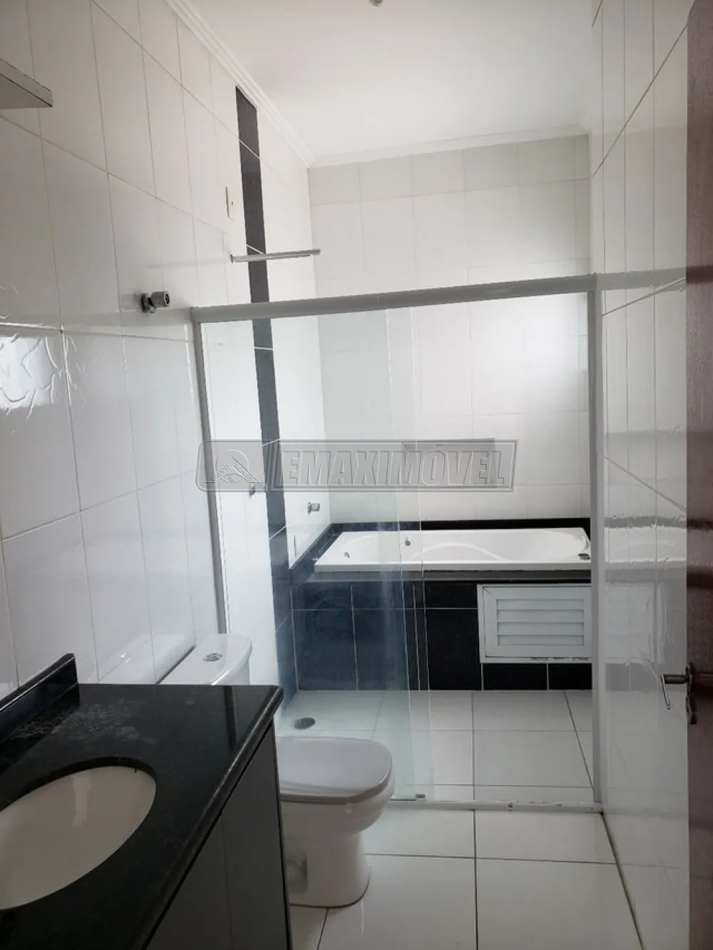 Comprar Casa / em Condom&iacute;nios em Sorocaba R$ 680.000,00 - Foto 9