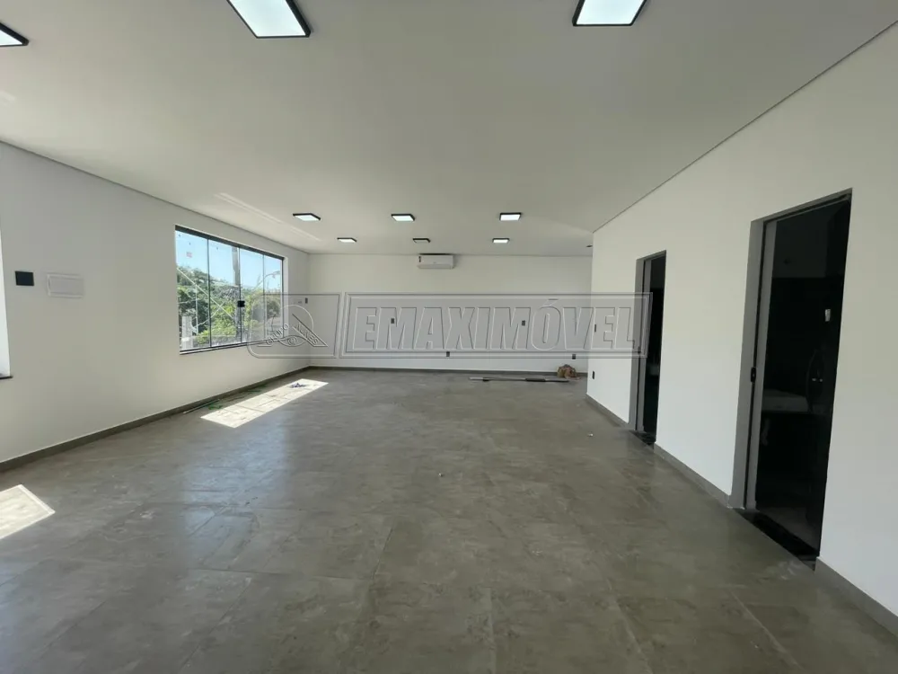 Alugar Sala Comercial / em Bairro em Votorantim R$ 1.650,00 - Foto 1