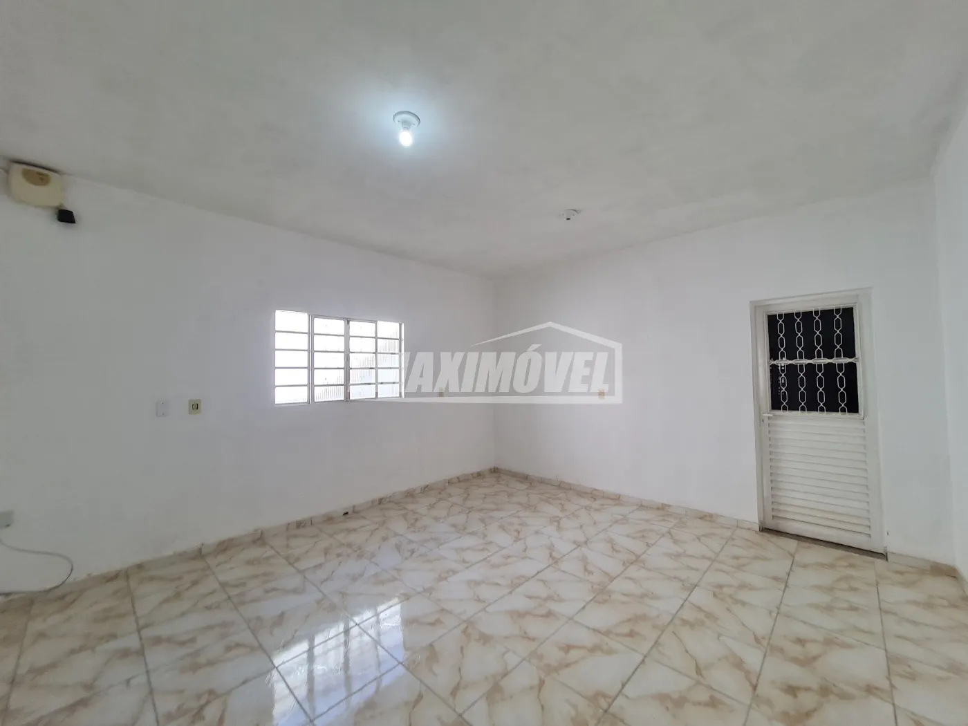 Alugar Casa / em Bairros em Sorocaba R$ 1.400,00 - Foto 4