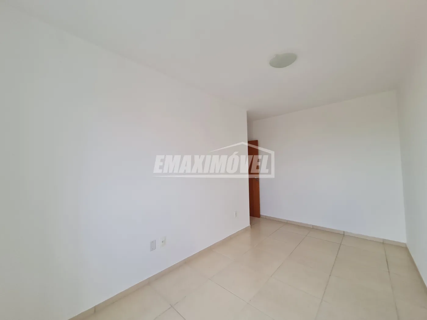 Alugar Apartamento / Padr&atilde;o em Sorocaba R$ 1.200,00 - Foto 9