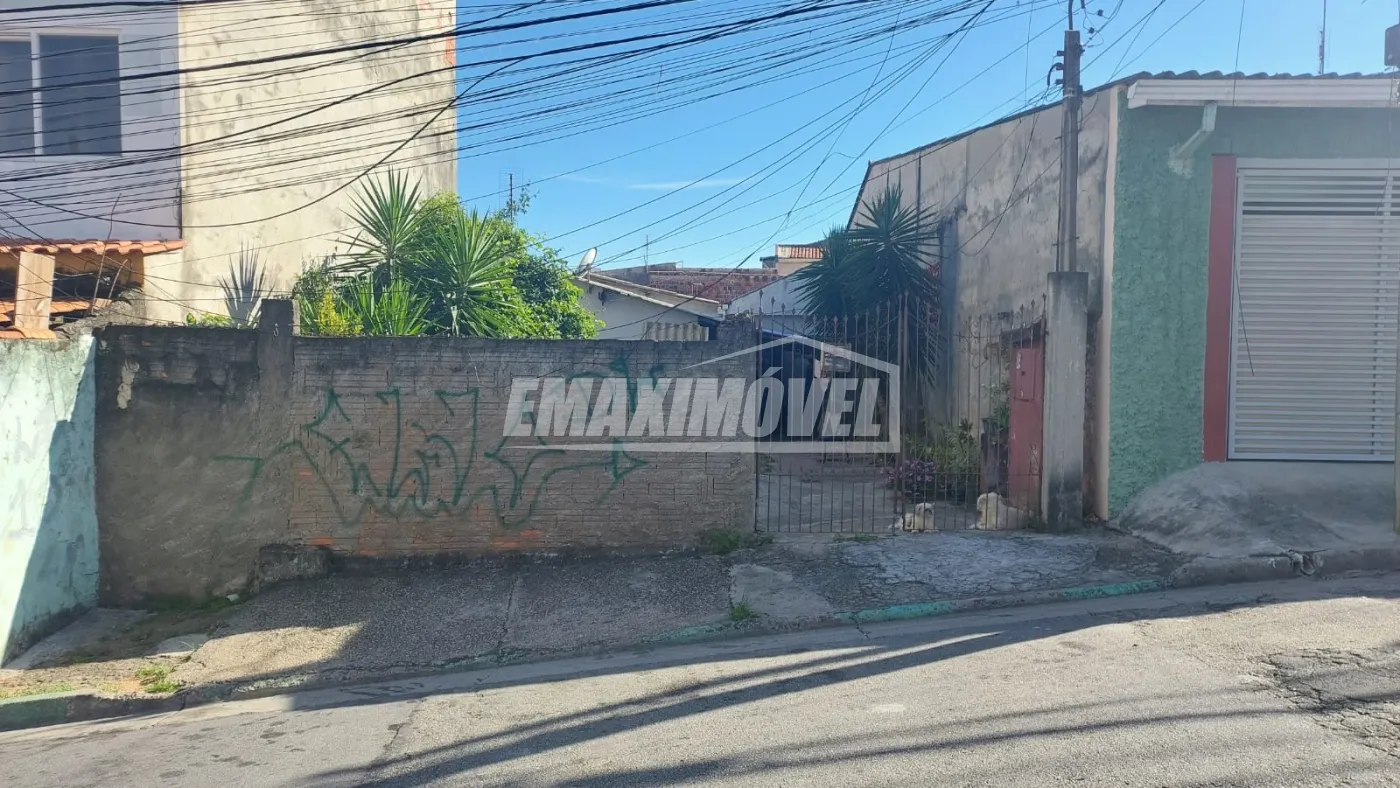 Comprar Casa / em Bairros em Sorocaba R$ 200.000,00 - Foto 1