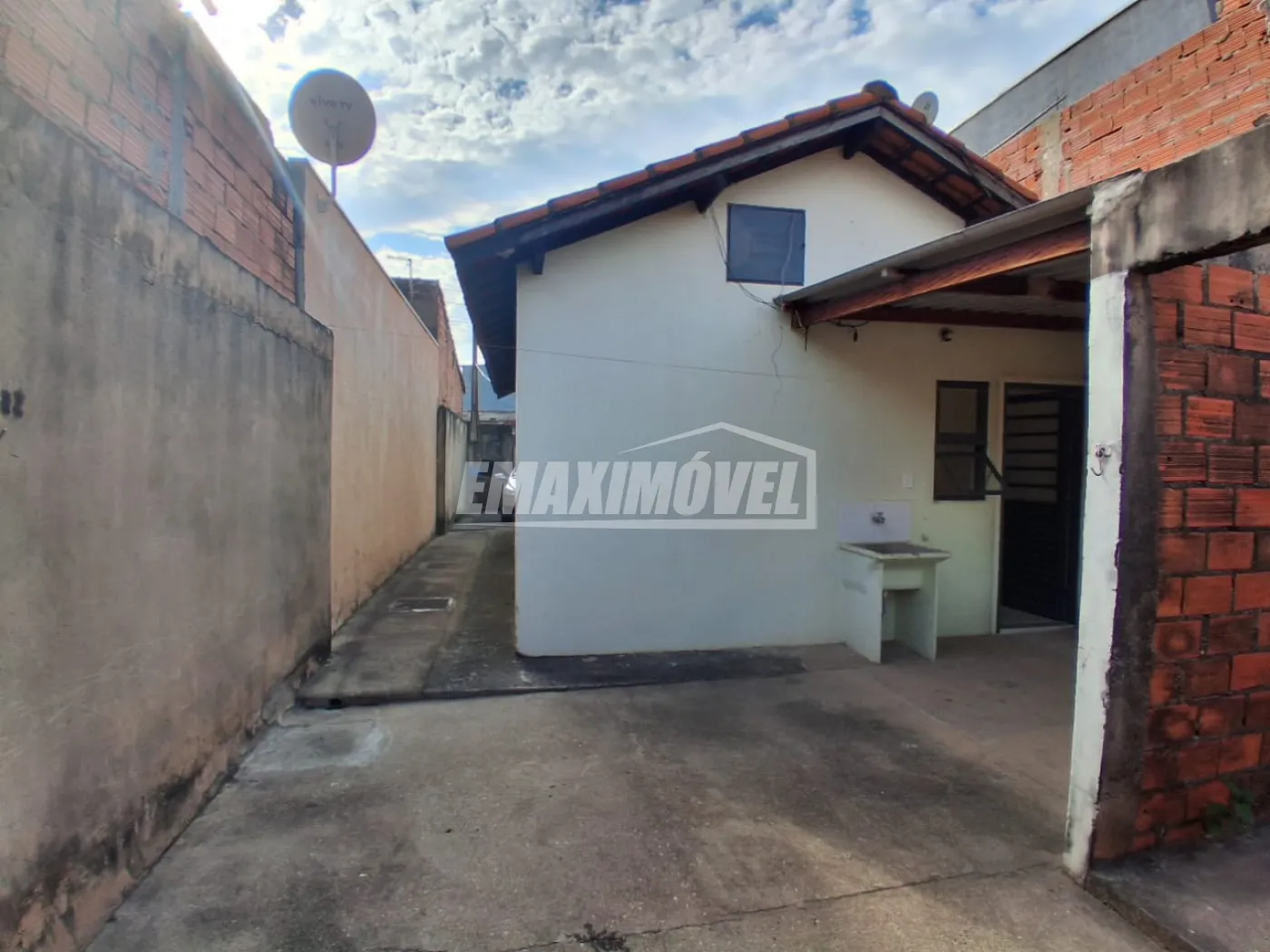 Alugar Casa / em Bairros em Sorocaba R$ 1.300,00 - Foto 16
