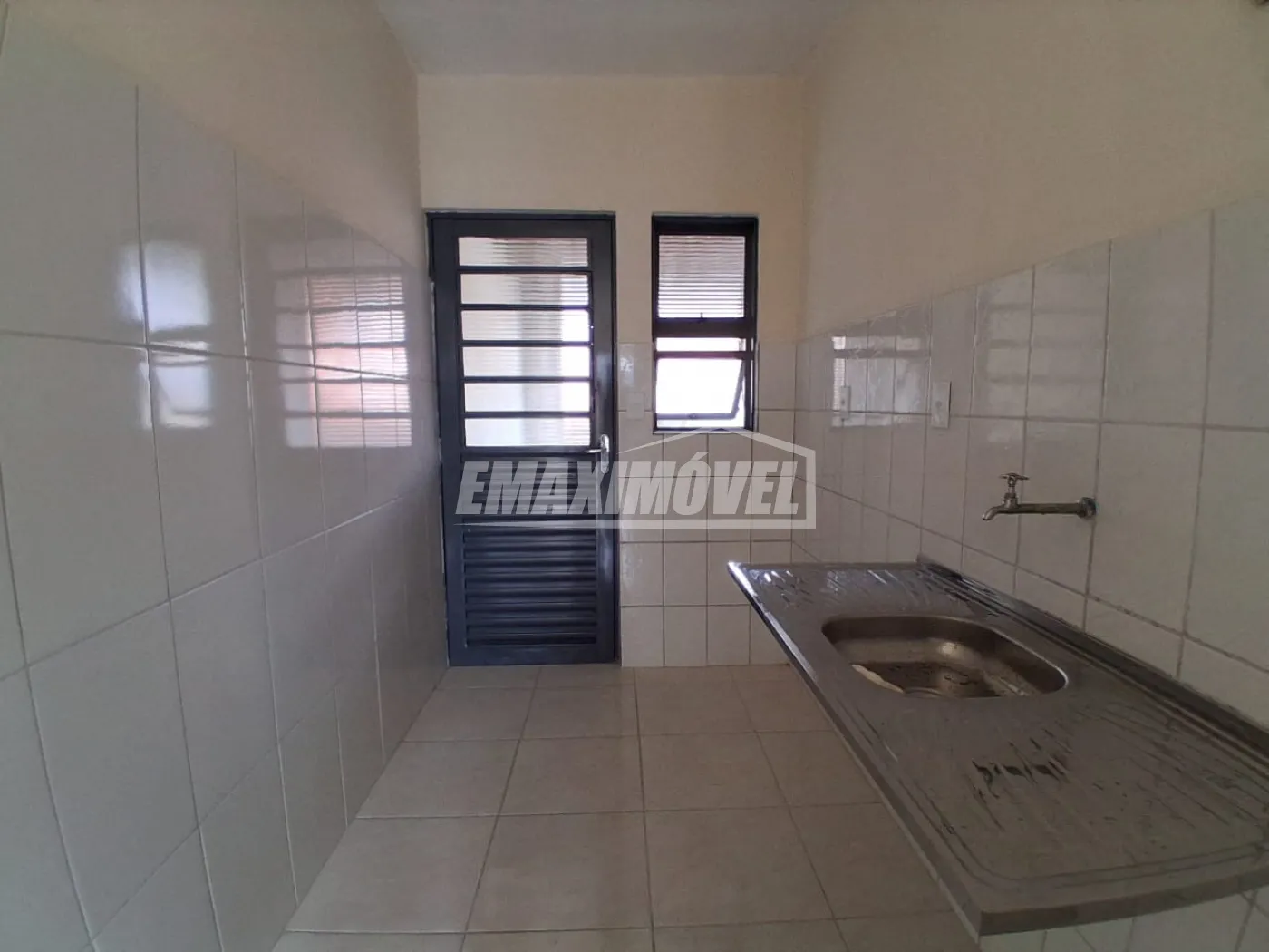 Alugar Casa / em Bairros em Sorocaba R$ 1.300,00 - Foto 8
