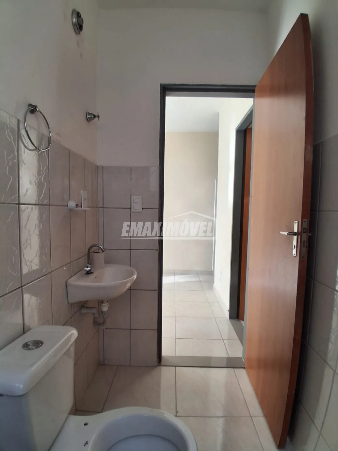 Alugar Casa / em Bairros em Sorocaba R$ 1.300,00 - Foto 12