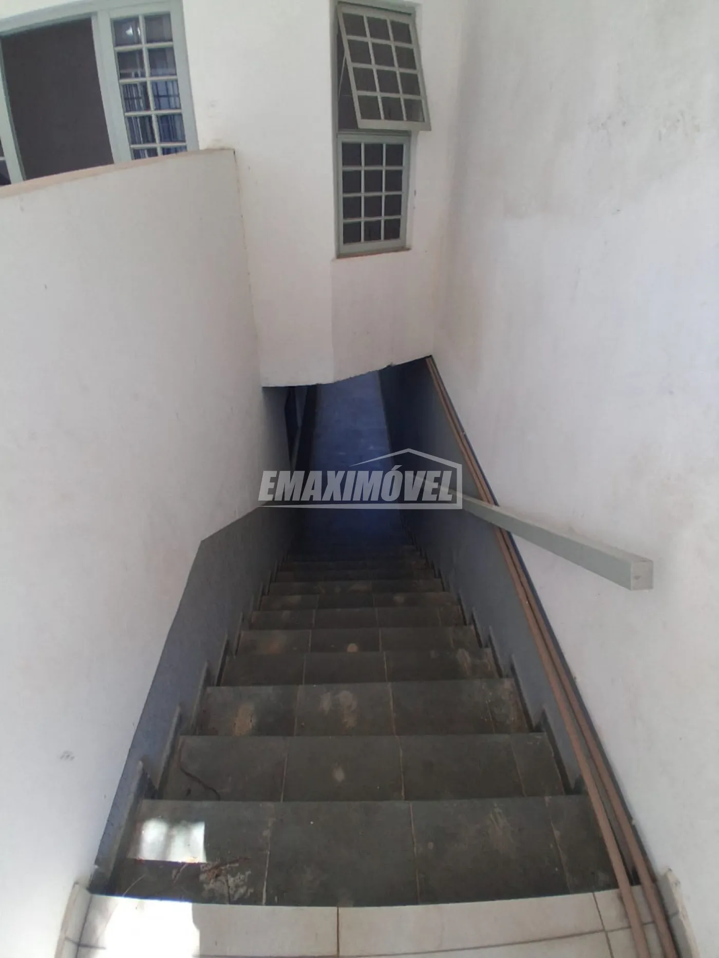 Alugar Casa / em Bairros em Sorocaba R$ 1.200,00 - Foto 2