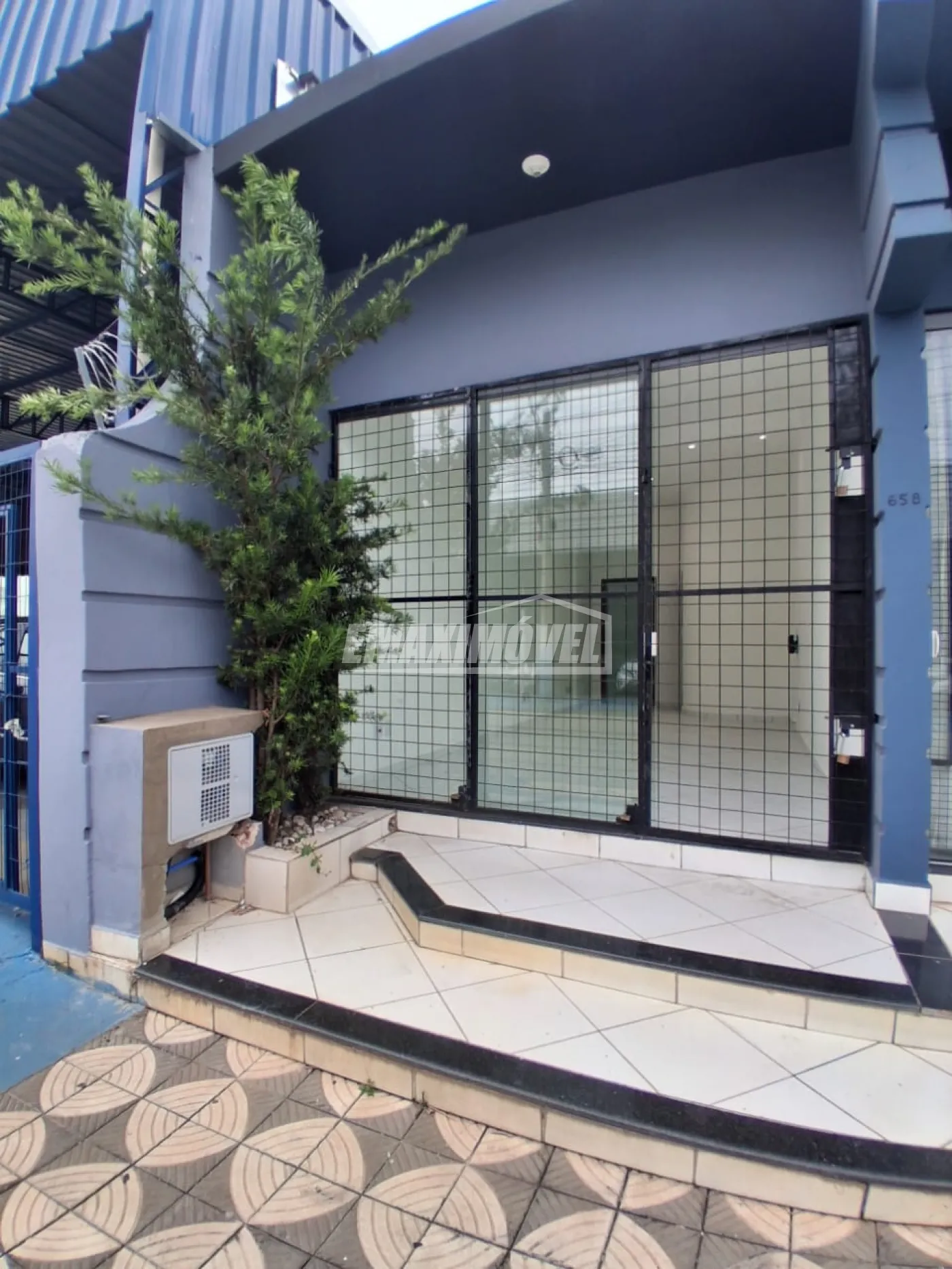 Alugar Loja / Box / Loja Sal&atilde;o em Sorocaba R$ 2.200,00 - Foto 1