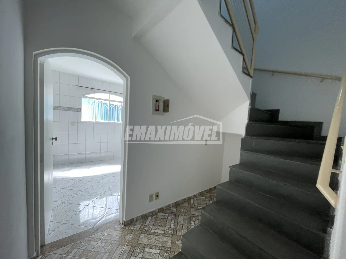Alugar Casa / em Bairros em Sorocaba R$ 2.100,00 - Foto 5