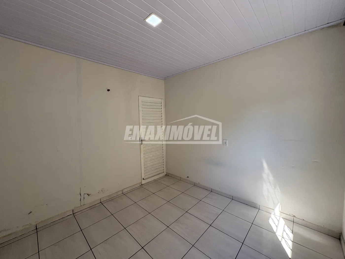 Alugar Casa / em Bairros em Sorocaba R$ 1.550,00 - Foto 16