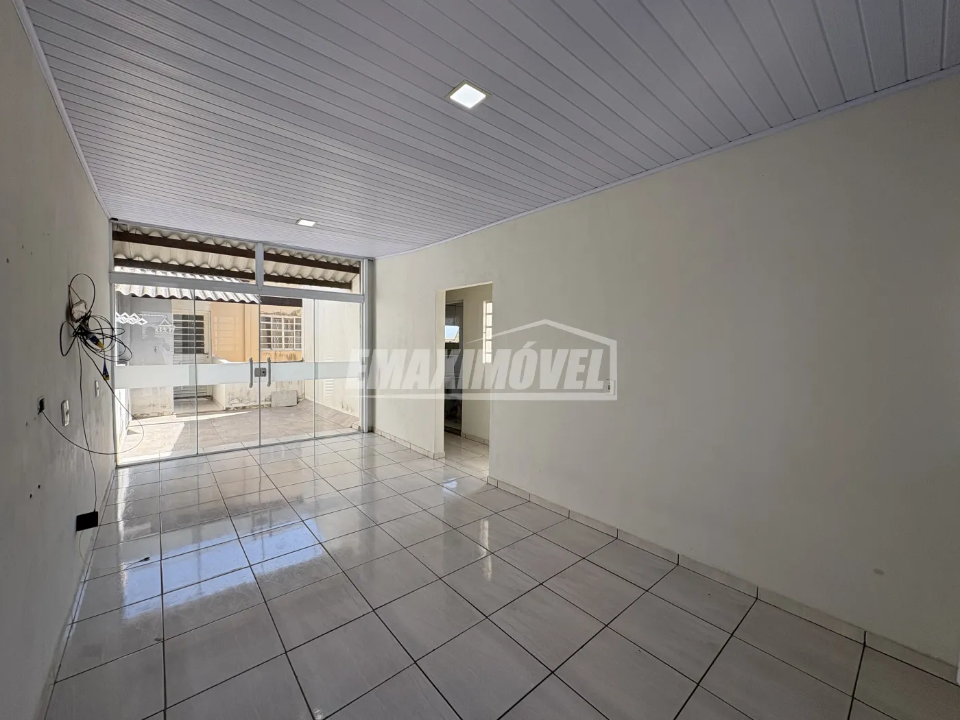 Alugar Casa / em Bairros em Sorocaba R$ 1.550,00 - Foto 1