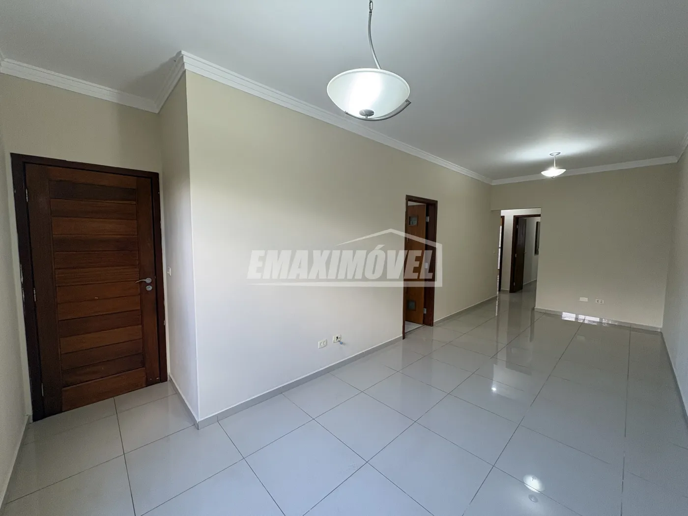 Alugar Casa / em Condom&iacute;nios em Sorocaba R$ 3.000,00 - Foto 2