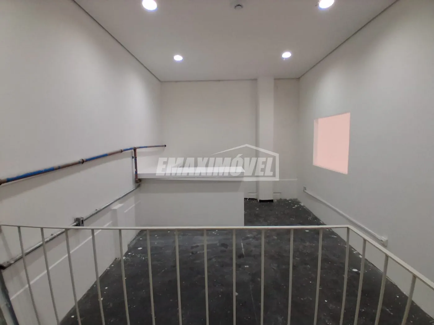 Alugar Sala Comercial / em Condom&iacute;nio em Sorocaba R$ 2.055,00 - Foto 11
